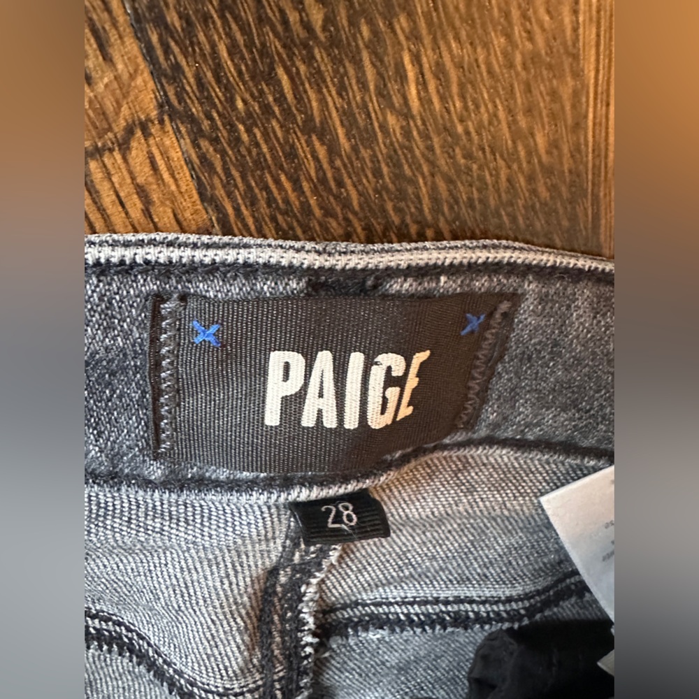 PAIGE Cindy Jeans - Picture 3 of 4